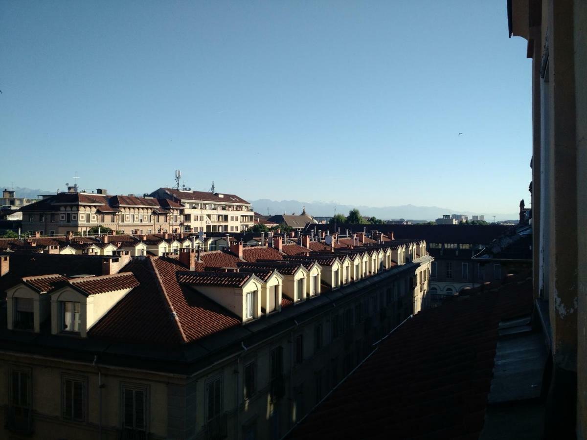 Un Soffice Nido Nel Cuore Di Torino Exterior photo